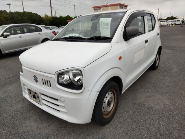 7039 Suzuki Alto van HA36V 2017 г. (LUM Kobe Nyusatsu)